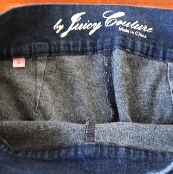 JUICY Couture Jeggings -Size Small (stretchy but approx size 25/26) - Picture 2 of 7